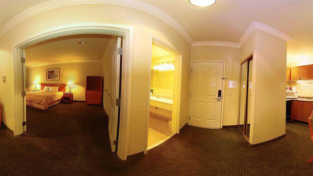 Comfort Suites San Jose Airport Εξωτερικό φωτογραφία