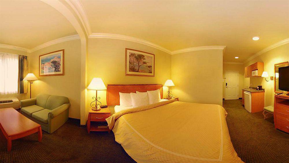 Comfort Suites San Jose Airport Εξωτερικό φωτογραφία